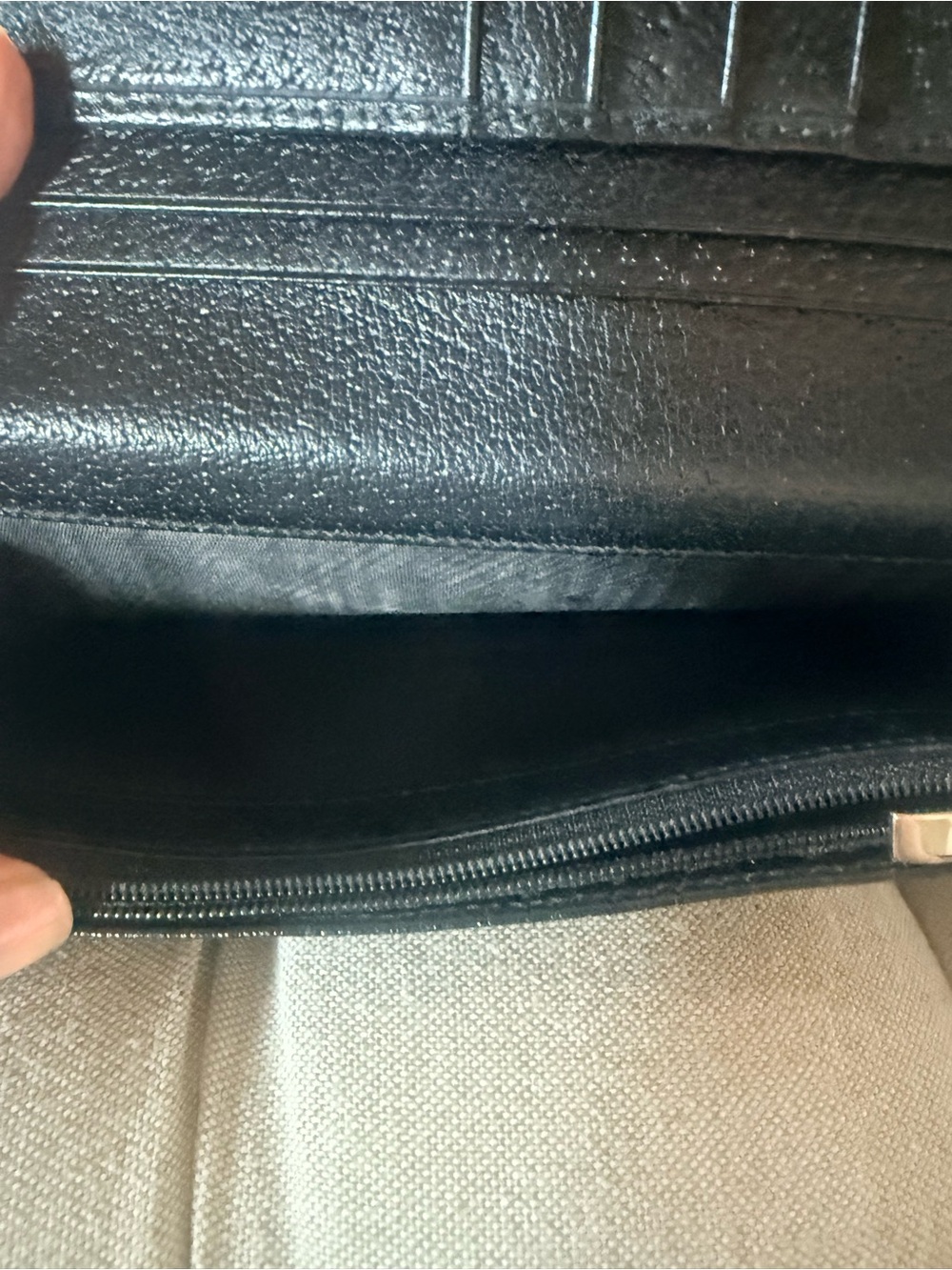 Vintage Salvatore Ferragamo Grained Leather Continental Wallet • Nero - Picture 6 of 11